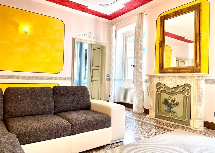 New Italy Luxury Italian Flat In Centro Storico Apartmán Lavagna